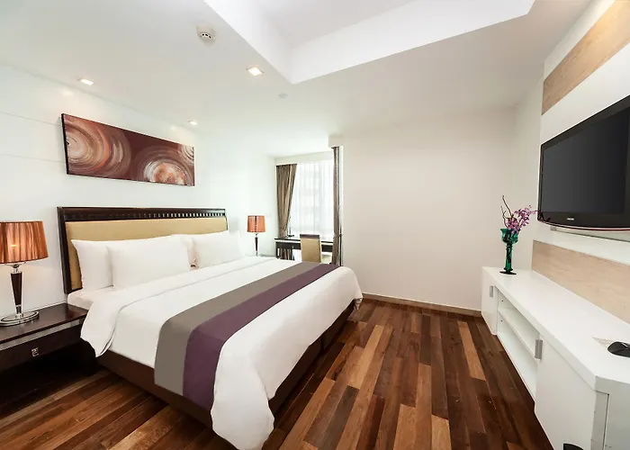 Hotel Adelphi Grande Sukhumvit 4*