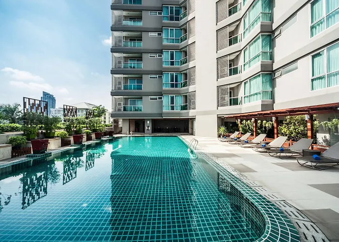 Adelphi Grande Sukhumvit Hotel 4*