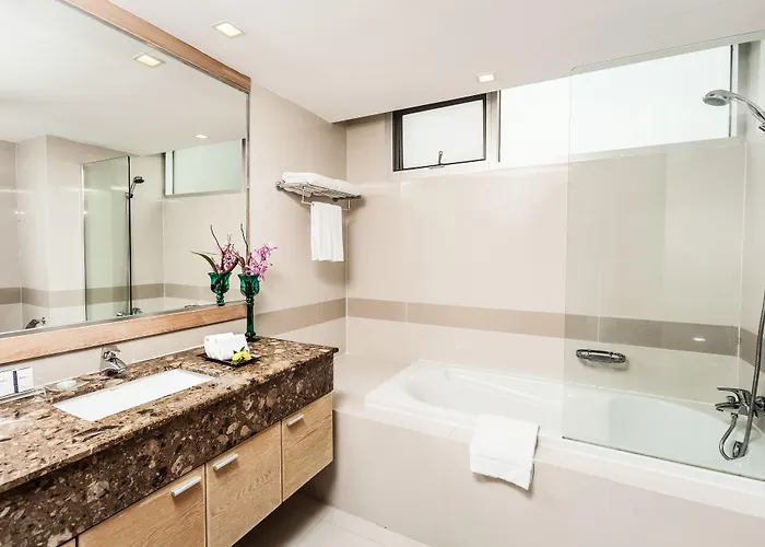 Hotel Adelphi Grande Sukhumvit
