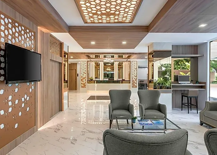 Adelphi Grande Sukhumvit 4*