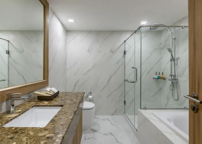 Adelphi Grande Sukhumvit Hotel