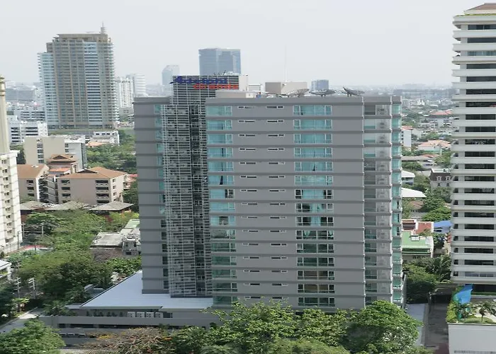 Adelphi Grande Sukhumvit